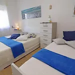 Luisa A 4 Posti Otranto