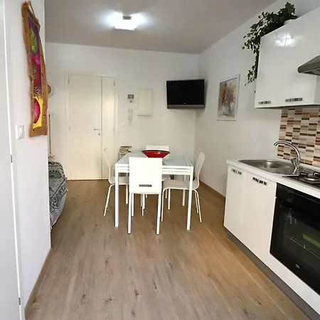 Luisa A 4 Posti Apartmán *