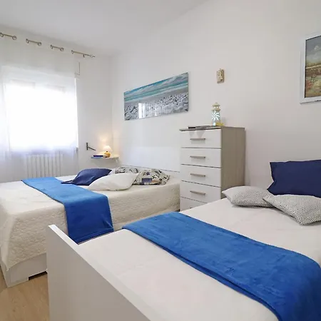 Luisa A 4 Posti Otranto